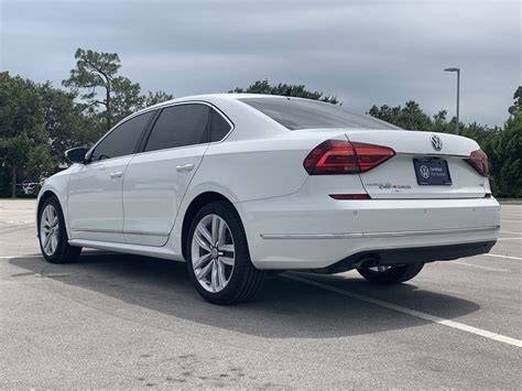 Certified Pre Owned 2017 Volkswagen Passat 1 8T SE FWD 4D Sedan W