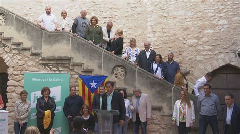 Jaume Carnicer Presenta La Llista Que Lacompanyar A Junts Per