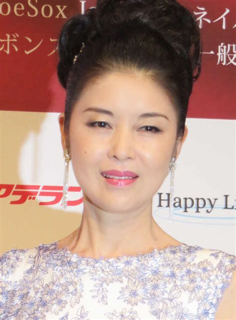 藤あや子、八代亜紀さん追悼「あまりにも突然の事で現実を受け止めることが出来ません。悔しい」 おくやみ写真ニュース 日刊スポーツ