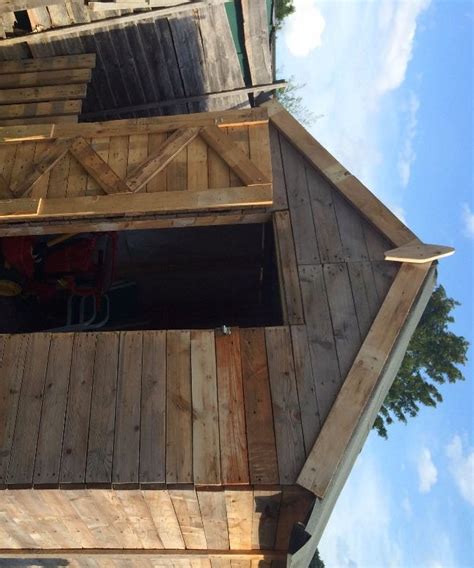 The Pallet Playhouse : 6 Steps - Instructables