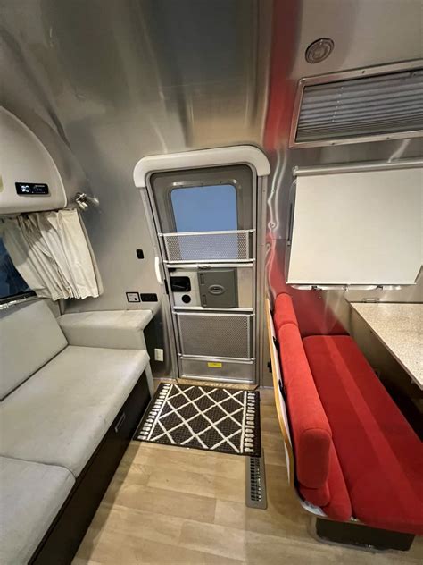 2010 28FT International Signature For Sale In Montgomery , Texas