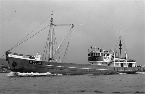 Pin På Vintage Cargo Ship