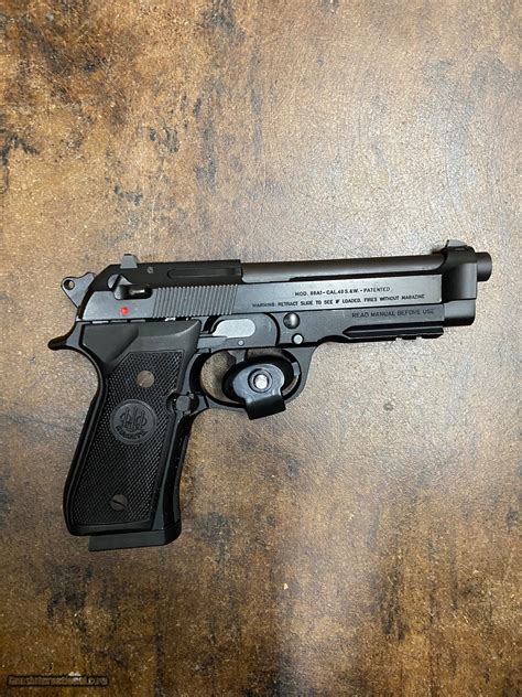 BERETTA 96 A1 40 S W