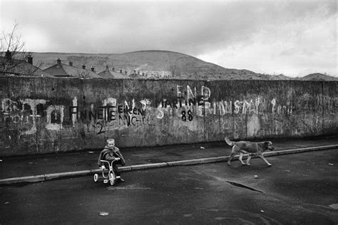 Gritty Black And White Photos Taken During The Northern Ireland