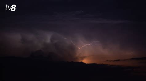 Tv Md Alert Meteo Un Nou Cod Galben Se Anun Ploi Cu Desc Rc Ri