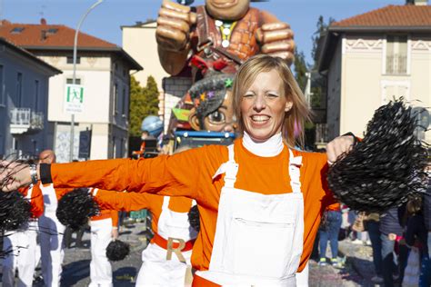 Carnevale Canturino La Prima Sfilata Vista Da Stefania Gori