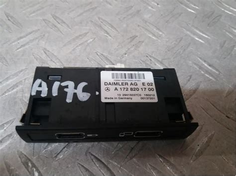 AUX USB Connection Mercedes A A1728201700 DAIMLER