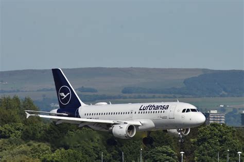 Lufthansa D AILE Airbus A319 100 VDyLan Flickr