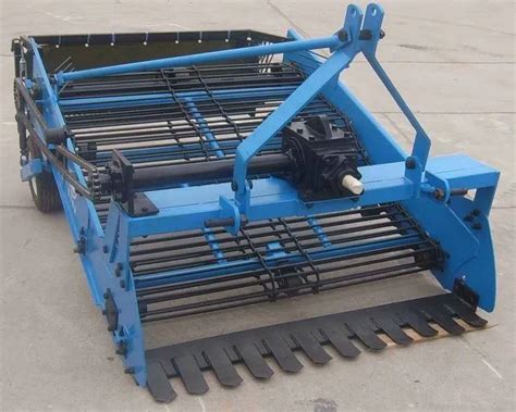 Potato Harvesting Machine/sweet Potato Garlic Peanut Ginger Harvester ...