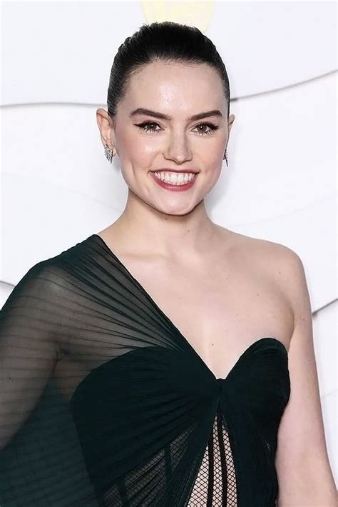Daisy Ridley Nude LEAKED Porn Hot Pics Scenes