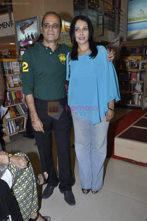 Suchitra Krishnamoorthi At Karan Razdan S Book Launch In Crossword