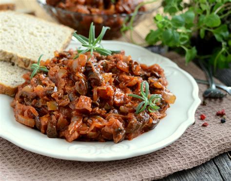 Bigos W Kilku Ods Onach Przepisy Na Domowy Bigos