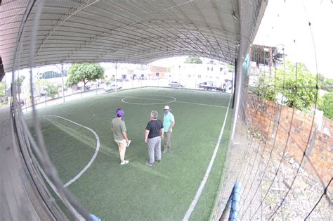 Cancha de fútbol césped natural Civideportes