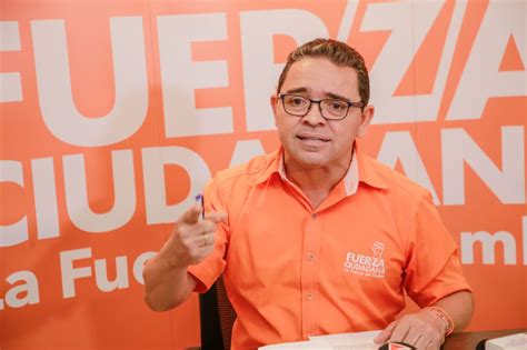 El Exalcalde De Santa Marta Rafael Martínez Denuncia A Superservicios Natasha Avendaño García