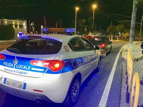 Cagliari Sospetta Overdose Alla Guida Giovane Salvato Dalla Polizia