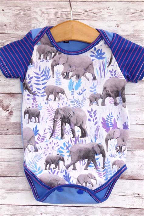 12 Best Organic Cotton Onesies & Bodysuits For Babies | Panaprium