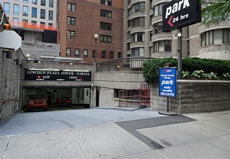 Lincoln Plaza - Monthly parking in New York City