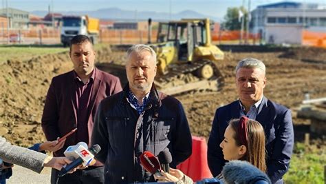 Po Ela Izgradnja Parkinga Kod Bolnice Kapaciteta Parking Mesta