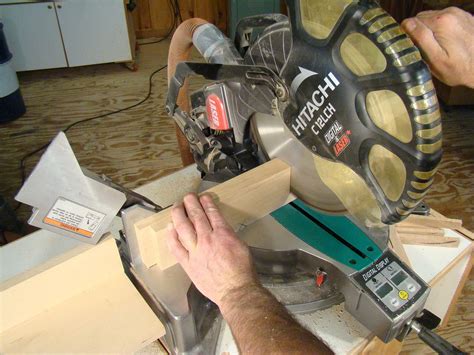 Setting Up A Miter Saw Woodsaw Woodworking Table Saw Woodworking