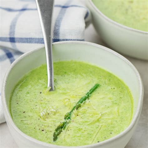 Creamy Asparagus Soup Recipe - Life Made Simple Bakes