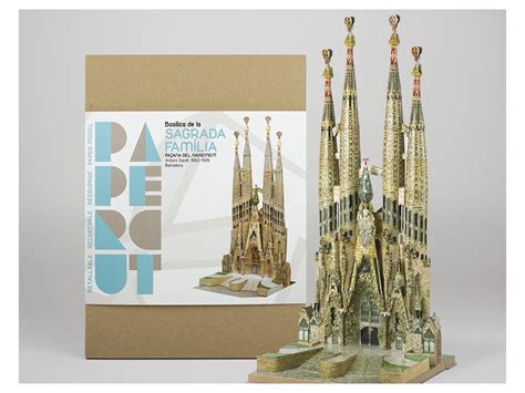 Paper Model Barcelona Sagrada Familia