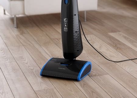 Моющий пылесос Philips AquaTrio Pro