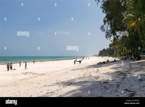 Sunny Afternoon At The Beach Hi Res Stock Photography And Images Alamy