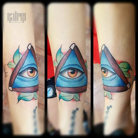 Tatuajes Del Ojo Que Todo Lo Ve A Color Consejos Ojos