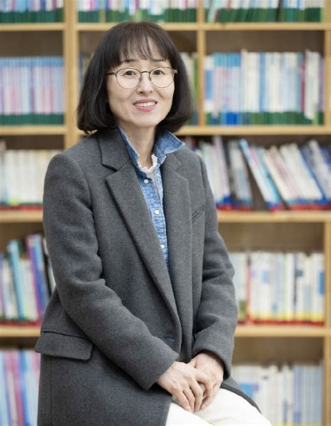 동아대 최주식·임순옥 동문 ‘국제신문 2023 신춘문예 시와 소설 부문 당선 부산의 대표 정론지 국제신문