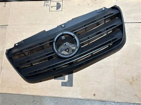 Mercedes Sprinter W W Front Bumper Radiator Grill Original