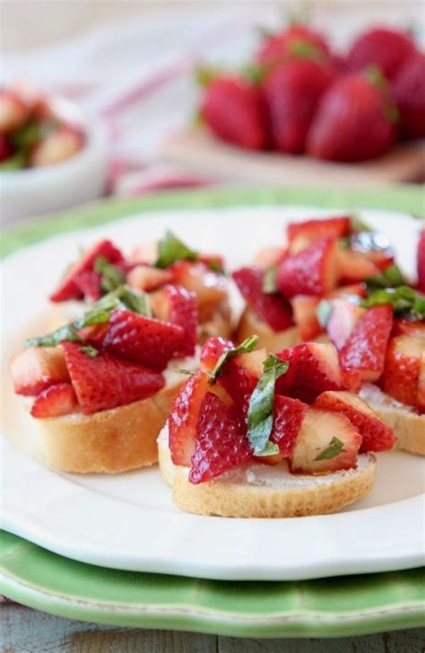 Strawberry Bruschetta 10 Minute Recipe