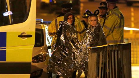 Witnesses ‘panic After Deadly Manchester Arena Blast Manchester Attack News Al Jazeera