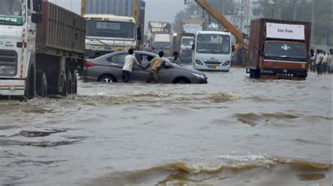 Heavy Rains In Bengaluru Rs 1650 Crore Damage And Still Counting