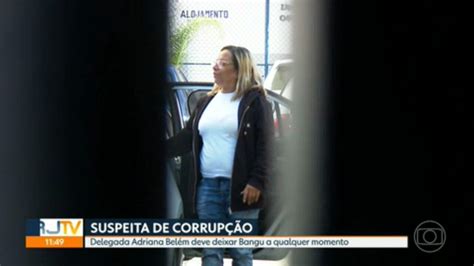 Vídeo Delegada Adriana Belém deve deixar a cadeia nesta quarta feira