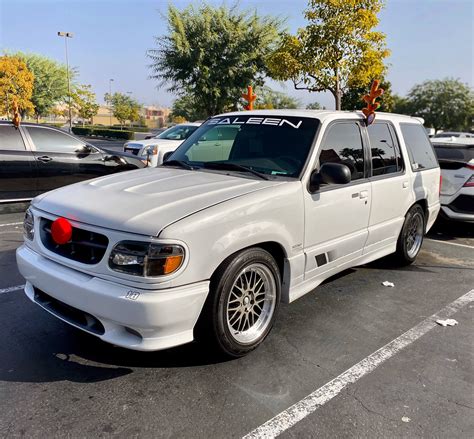Your Guide To The Saleen Xp8 And Saleen Xp6 Ford Explorer Ford