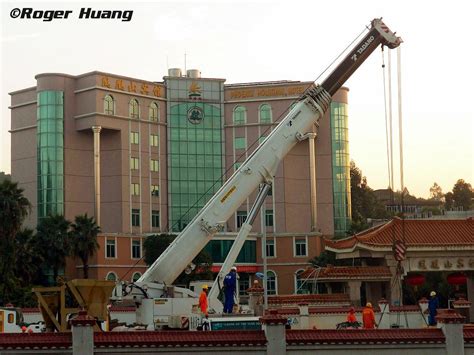 TADANO ATF220G 5 Crane Roger Huang Flickr