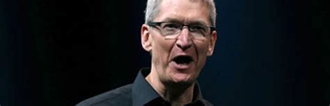 Tim Cook Si Congratula Con I Dipendenti Per I Risultati Ottenuti