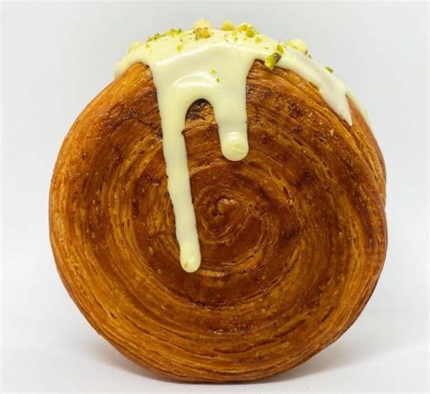 Will Ijo Bakerys New Pistachio Croissant Be Our New Favorite NOLISOLI