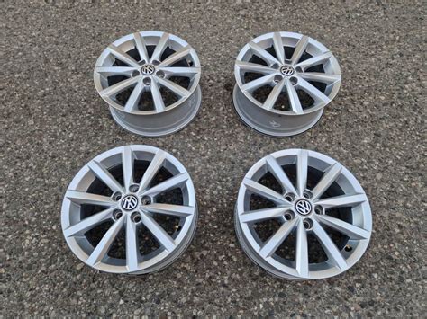 Alu Felge 15 5x100 VW Polo 6R 6C 2G Bora Golf 4 ORIGINAL