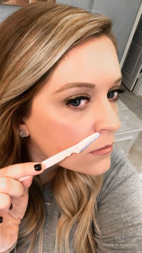 How To Dermaplane Upper Lip