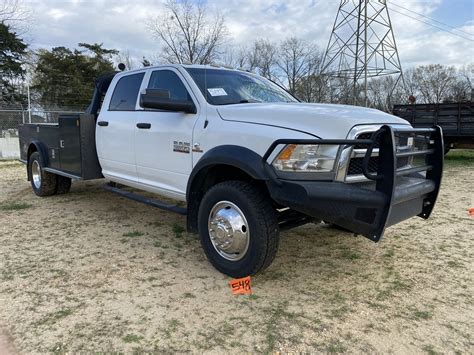 2014 Ram 5500 Heavy Duty Flatbed Truck