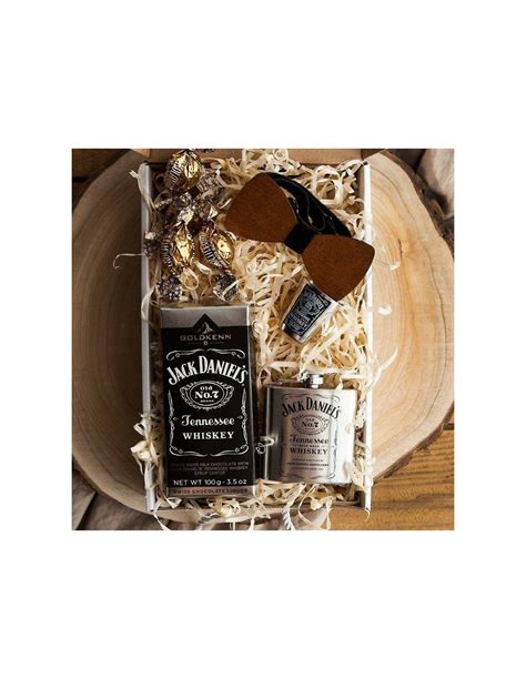 Prezent Na Urodziny Pude Ko Z Imieniem Zestaw Jack Daniels Wpisz Swoj