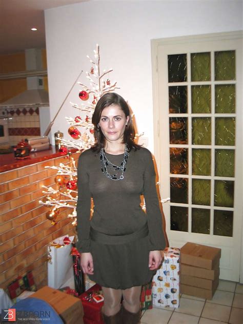 Inexperienced Mature Moms Bare ZB Porn