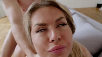 Photographer Fucking Hard Her Blonde Milf Model Xvideos