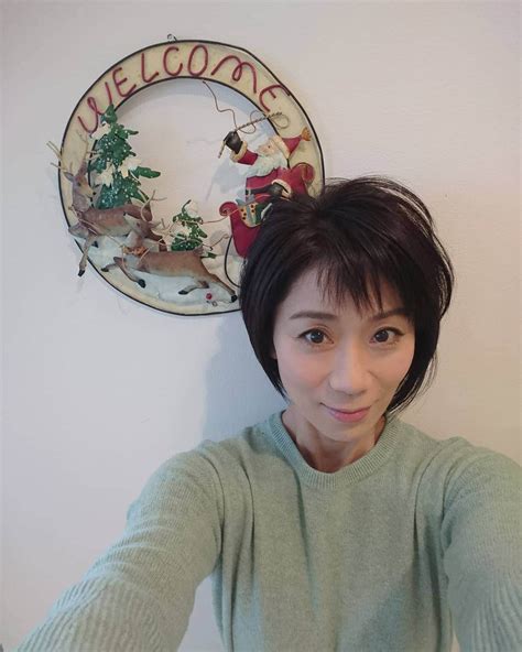 良田麻美さんのインスタグラム写真 良田麻美instagram 「今日は、ようやく髪の毛メンテナンス💇 いつもの様に～💕マリさんにお世話に