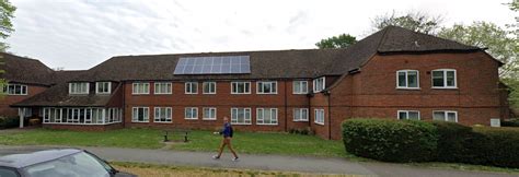 colston court gerrards cross retirement housing   elderly