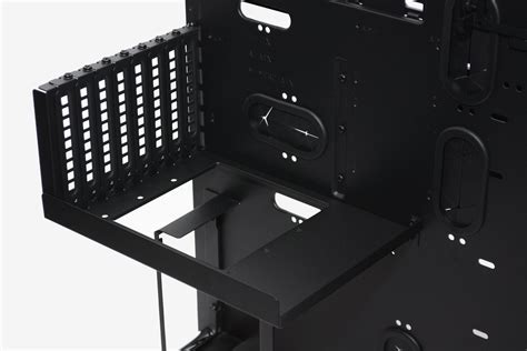 Thermaltake Core P5 Review Wall Mountable Open Frame Chassis Photo