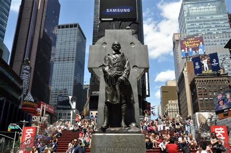 Nyc Father Duffy Statue In Duffy Square Editorial Image Image Of