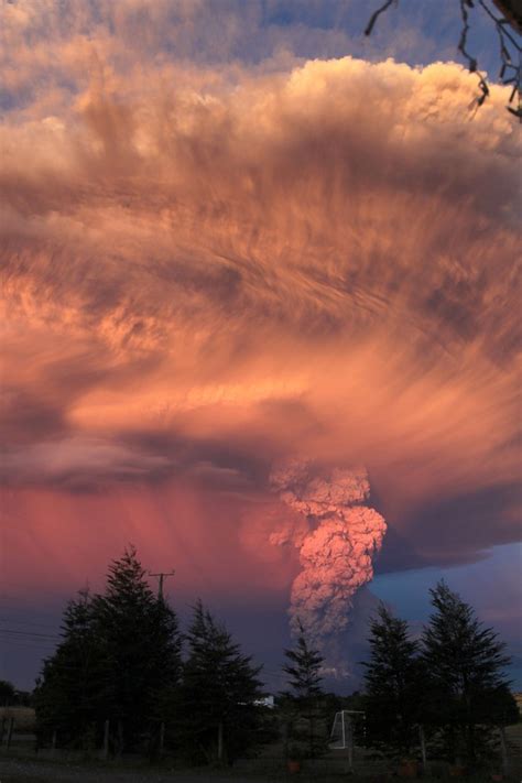 Massive Eruption Of Japans Mount Shindake Volcano Caught On Camera Huffpost