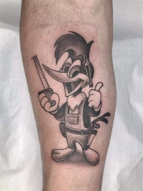 Descubra O Simbolismo Por Tr S Da Tatuagem Do Pica Pau Inspire Se